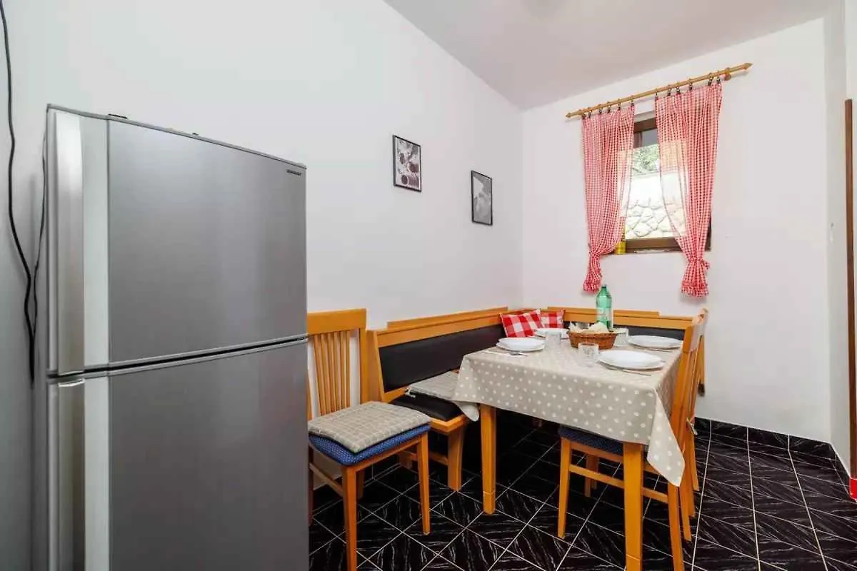 Apartment Studio In Crikvenica 51195